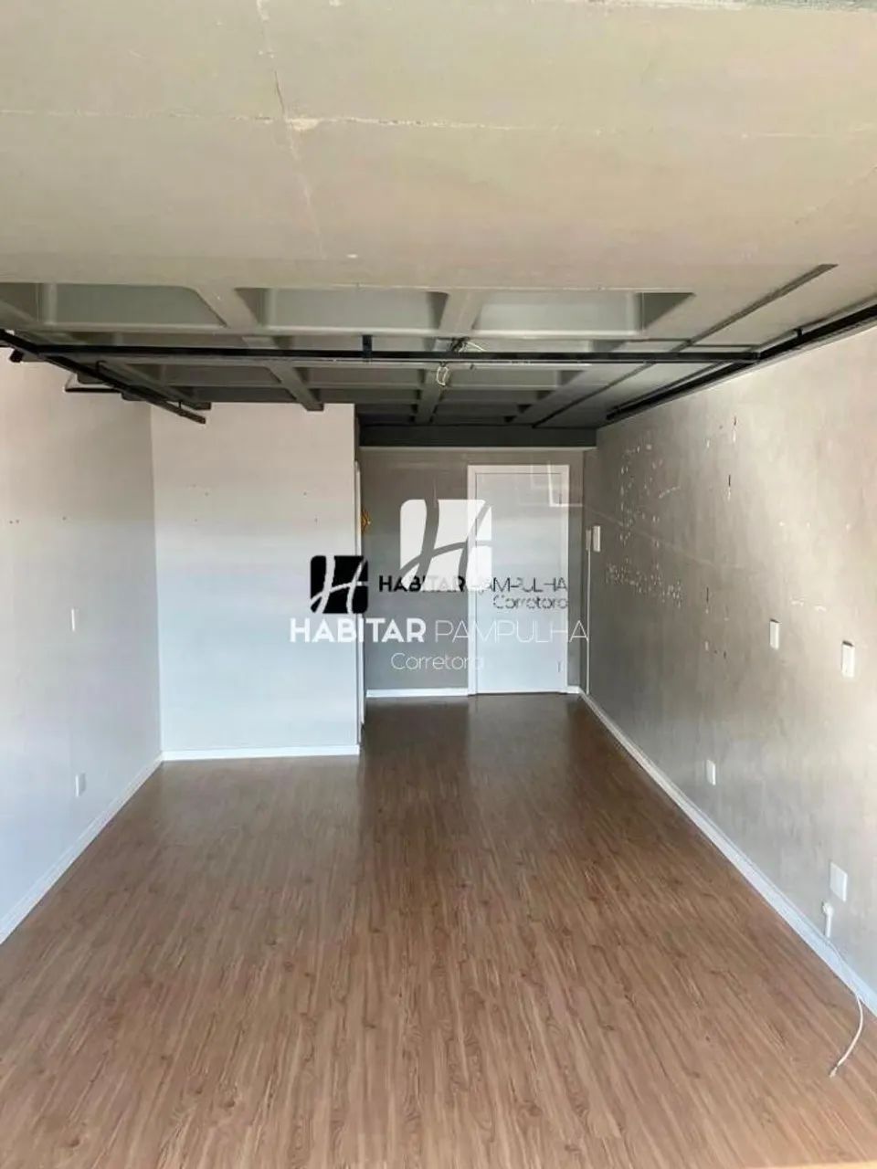 Sala comercial à venda.