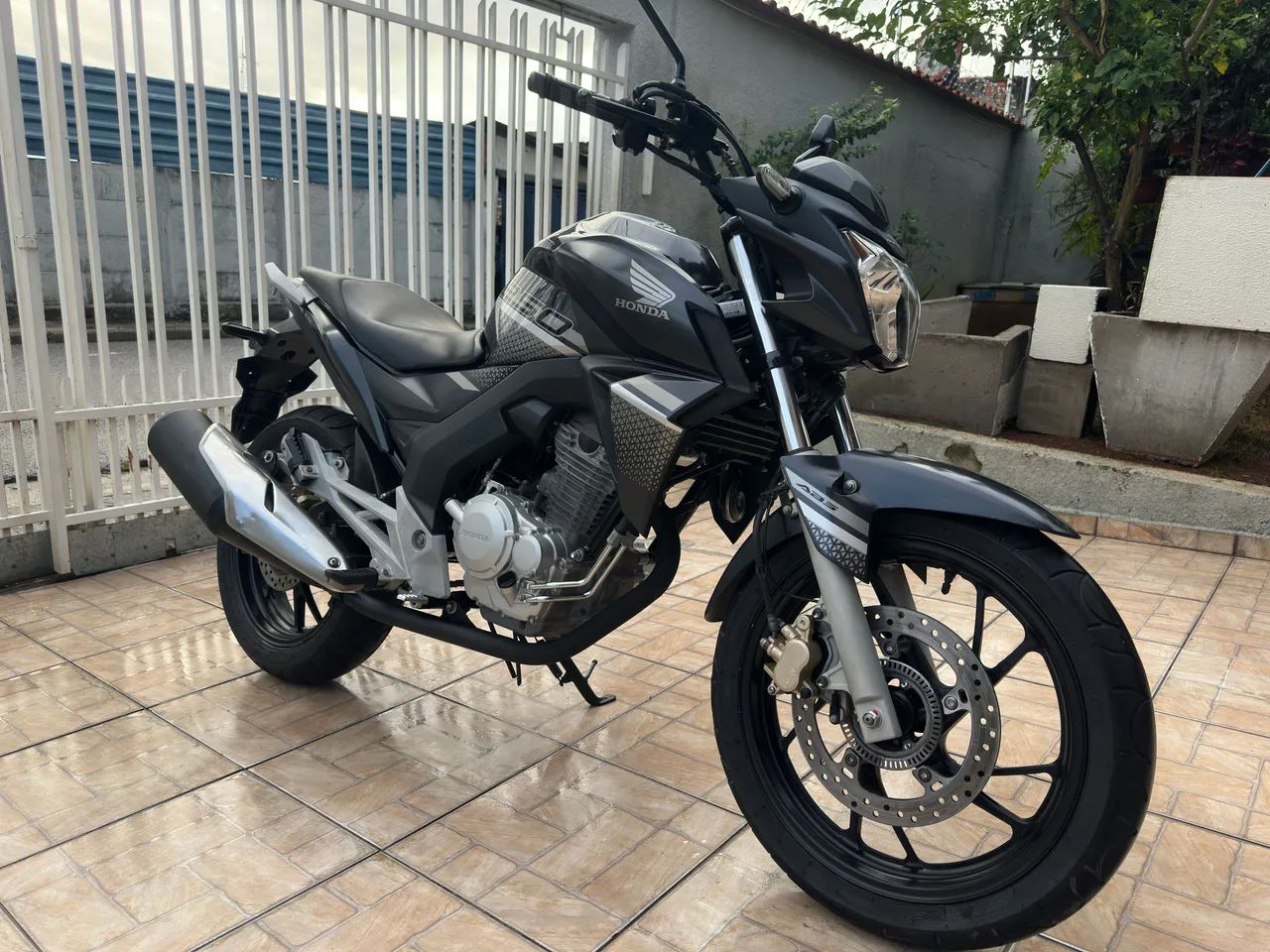 Vendo Cb250 Twister.  - Foto 4