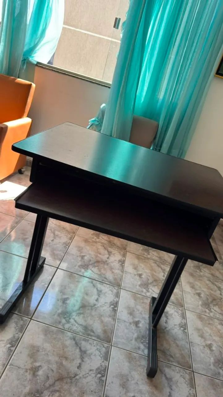 Mesa de Computador  - Foto 2