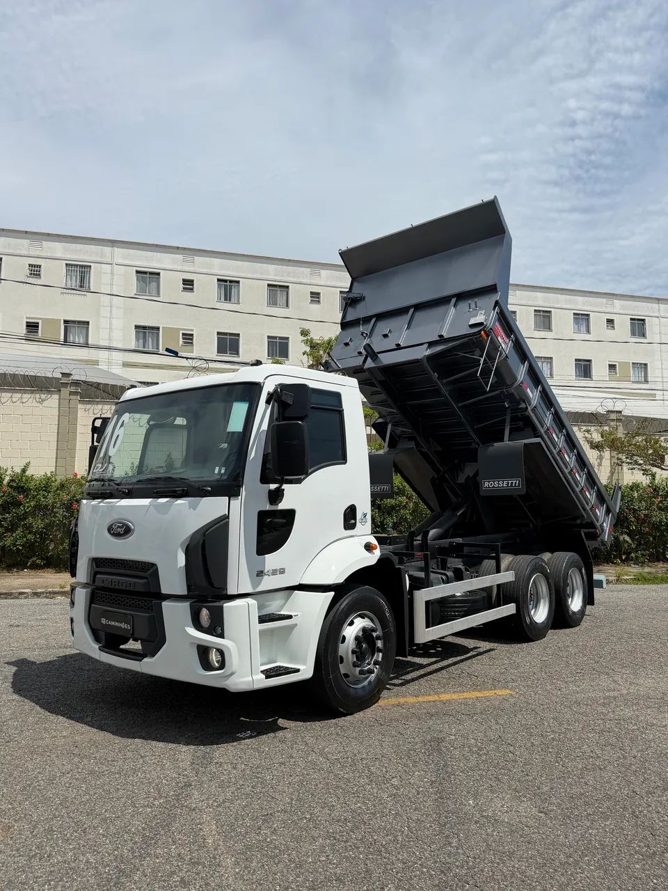 Ford 2429 báscula Rossetti nova 