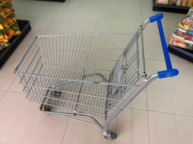 Carrinho de supermercado grande - Foto 3