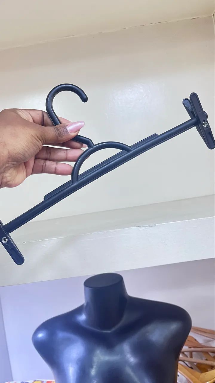 Caixa de cabides com presilhas e sem presilhas  - Foto 2