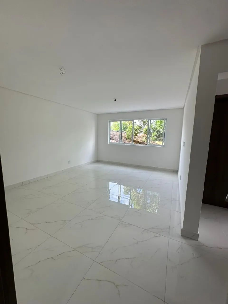 Apartamento na Torre com 02 quartos, sendo 01 suíte e ótima localização. - Foto 2