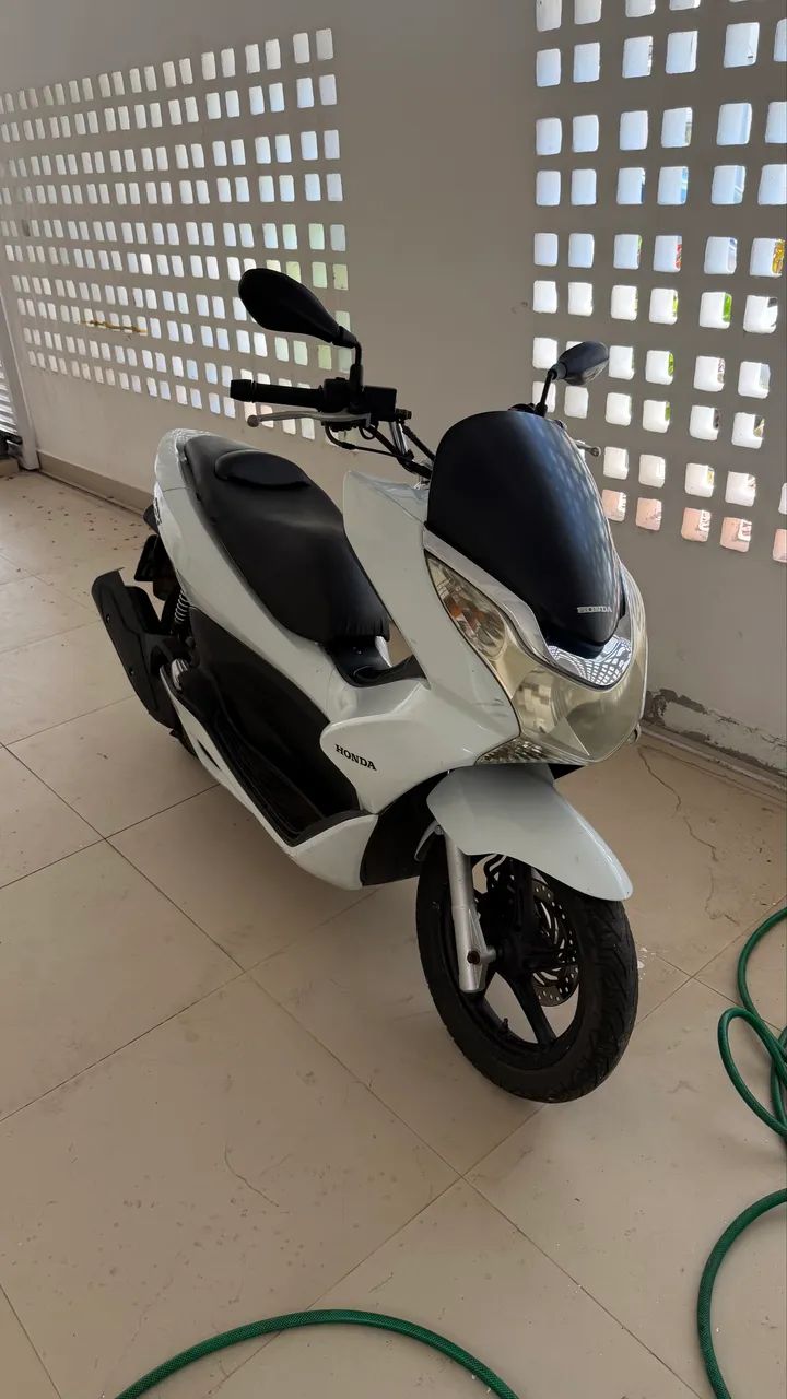 Pcx branca 2015