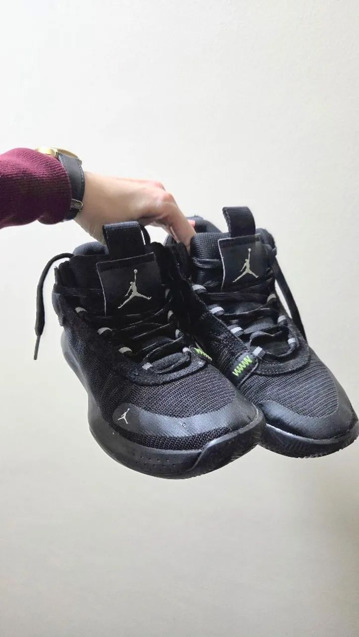 Tênis Air Jordan - Foto 2