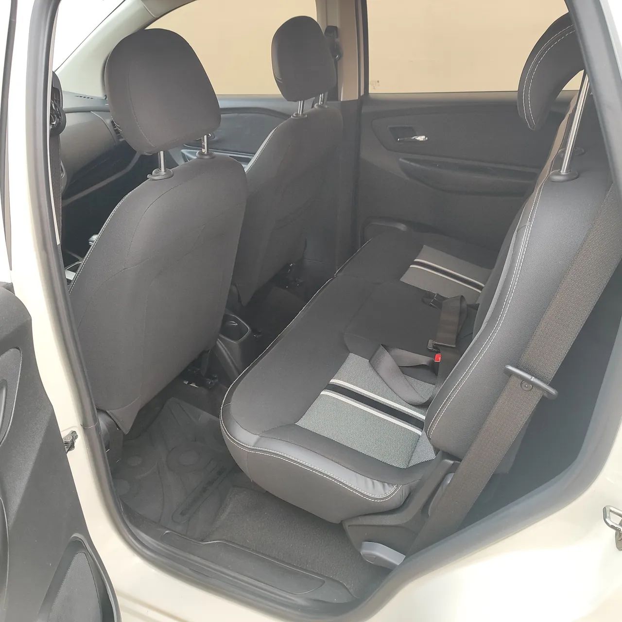 Chevrolet Spin Activ 1.8 8V Econo. Flex 5P Aut. 2018 - Foto 2
