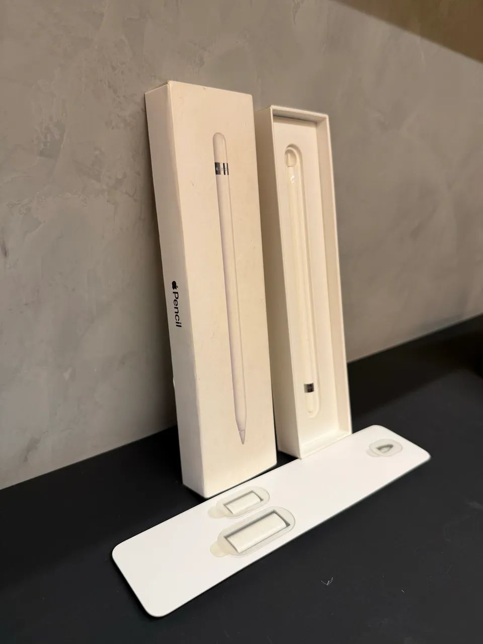 Apple Pencil (1ª Geração) - Modelo A1603 - Periféricos e