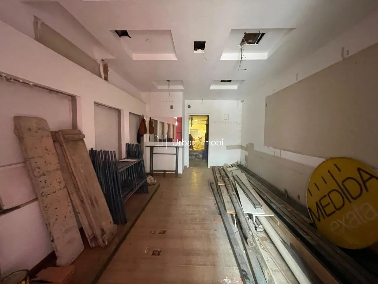 Lojas Novas para Aluguel na Vila Santa Cecília  Rua 16 - Foto 5