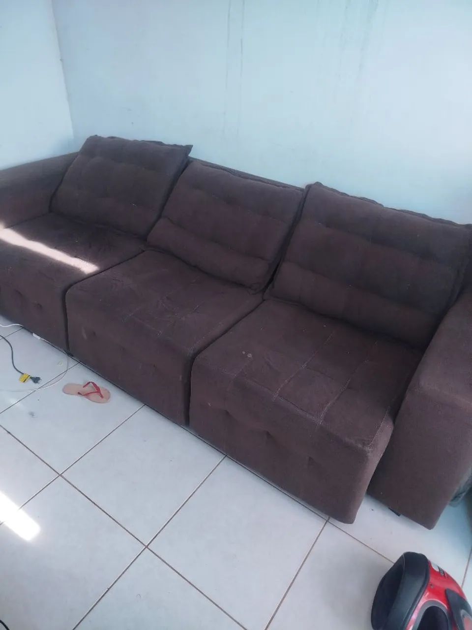 Vendo Sofá retrátil oportunidade quem chegar primeiro leva