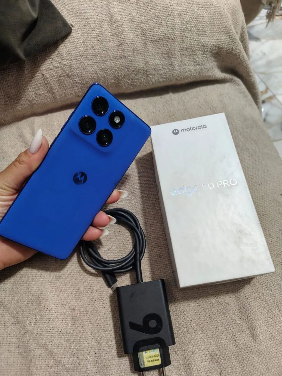 Moto Edge 60 Pro 256 - Foto 2