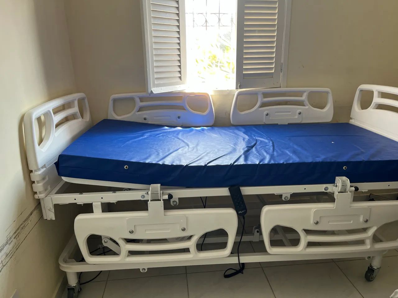 Cama hospitalar - Foto 2
