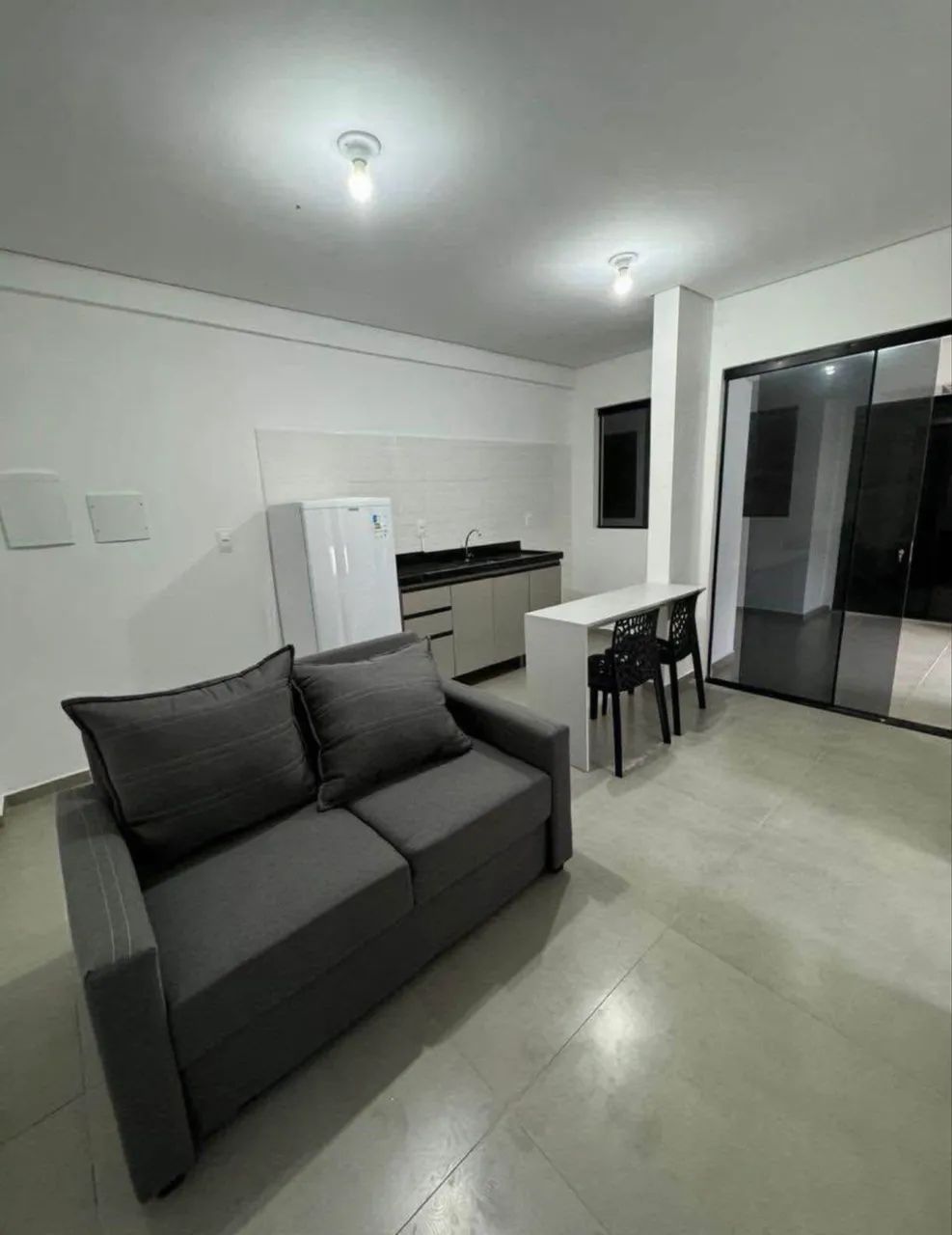 Apartamento de 1 quarto, semi mobiliado  - Foto 5