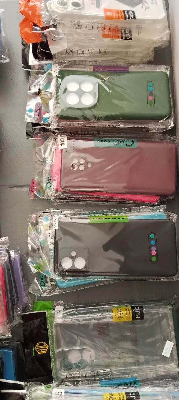 LOTE COM 87 CAPAS DE CELULAR NOVAS DE VÁRIOS MODELOS - Foto 4