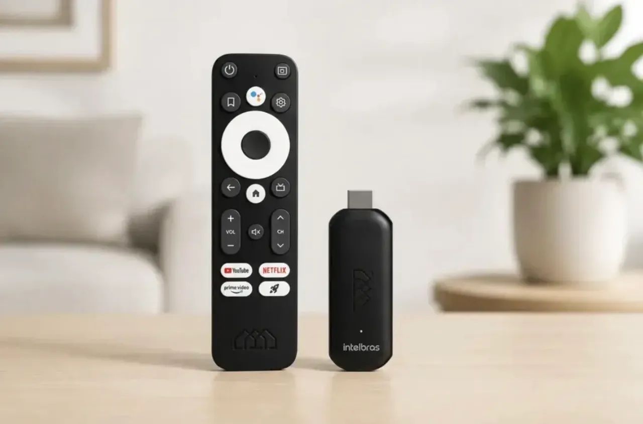 TV Stick Transforma SmarTv  FHD 8GB com Google Assistente e Google Cast - Foto 2
