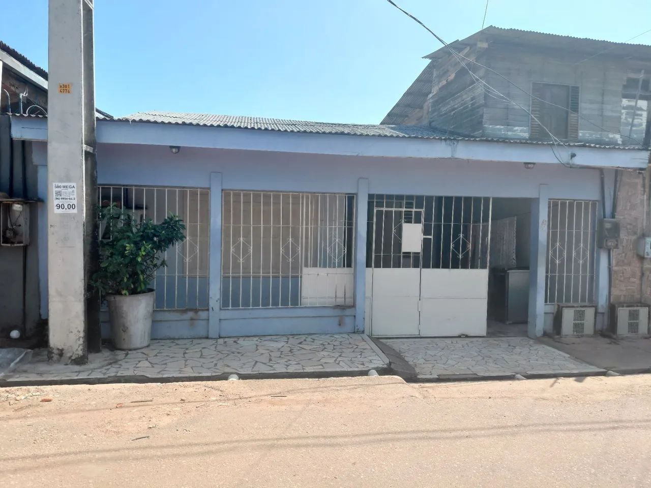Casa com ótima localização: Escolas,Polícia,Supermercado,UBS,centro, Praça!  - Foto 2