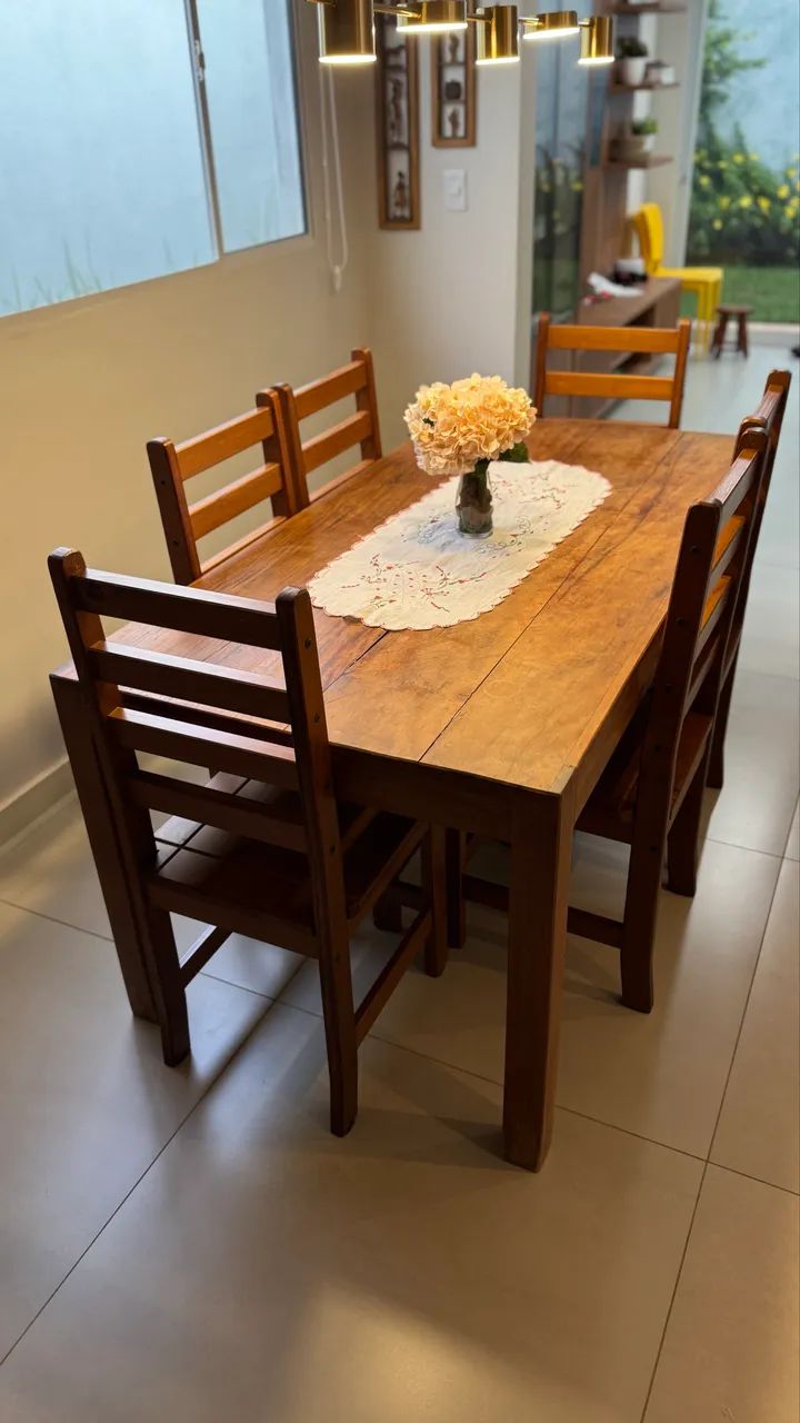 Conjunto Mesa e Cadeiras - Foto 2
