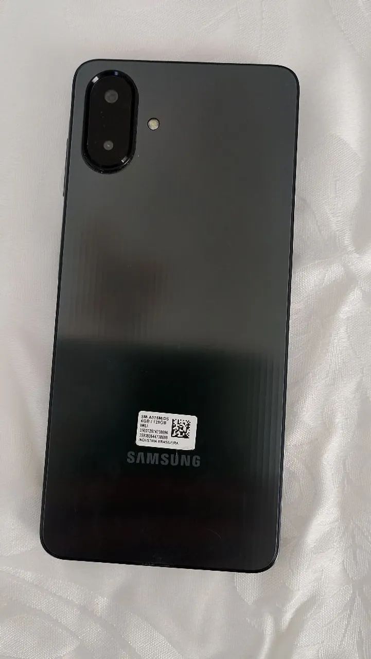 Samsung A06 - Foto 3