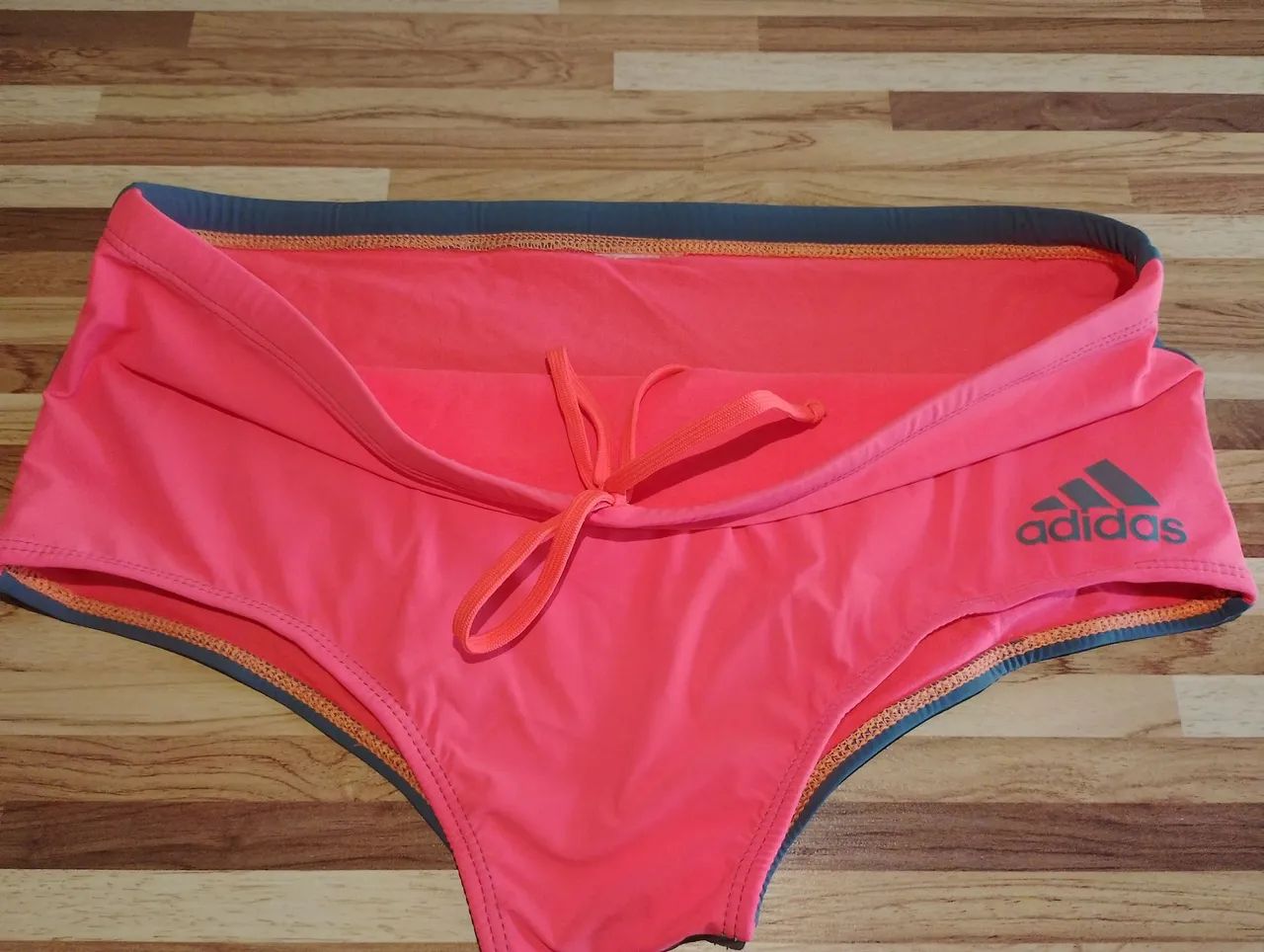 Sunga Adidas Laranja Neon e Cinza - Tam G  - Foto 5