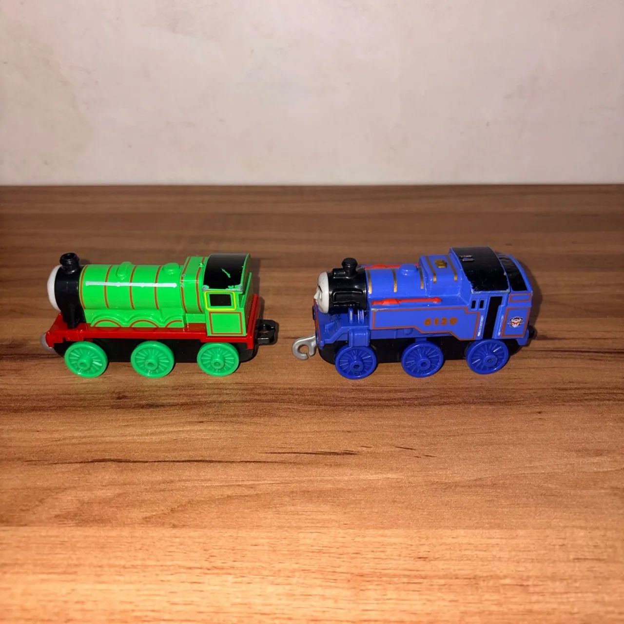 Lote 2 Trens Thomas e Seus Amigos Percy e Belle  - Foto 4