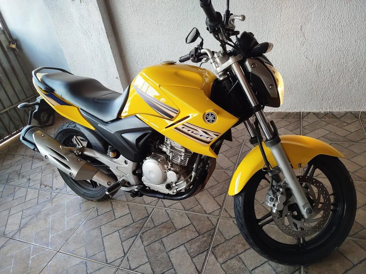 Yamaha  - Foto 2