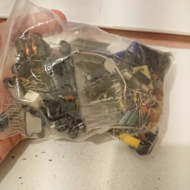 Sucata eletrônica, incluindo transformador e dissipadores de calor de alumínio altamente p