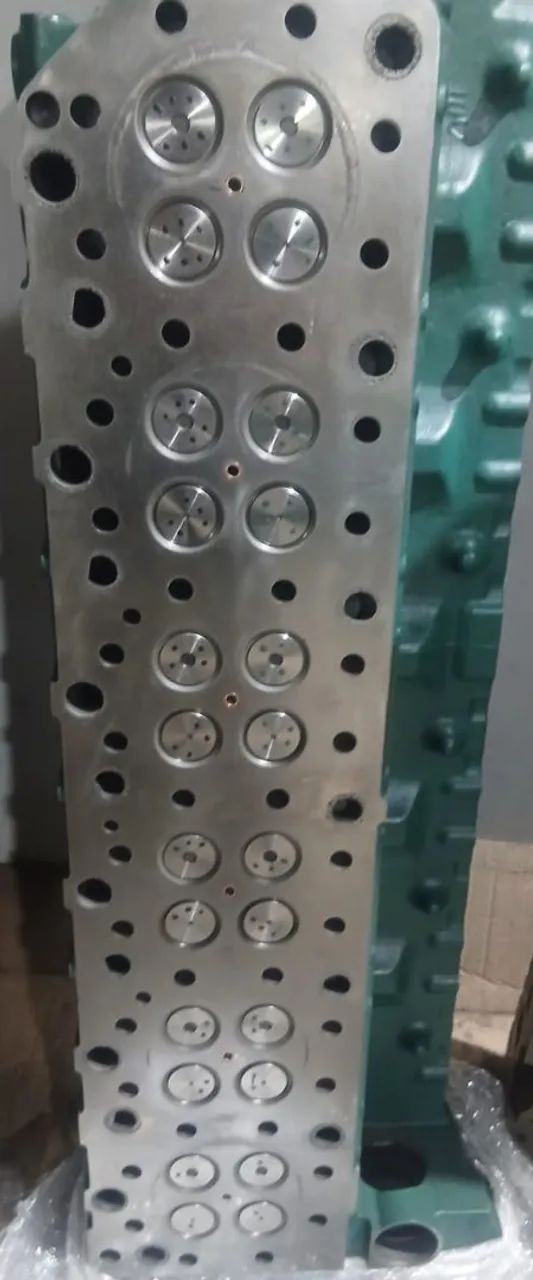 Cabeçote motor volvo