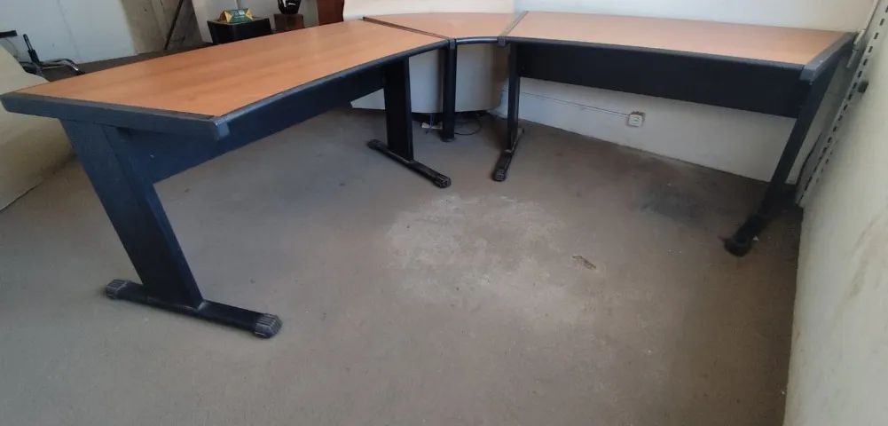 Conjunto de Mesa para escritorio 3,69 x 72cm - Foto 3