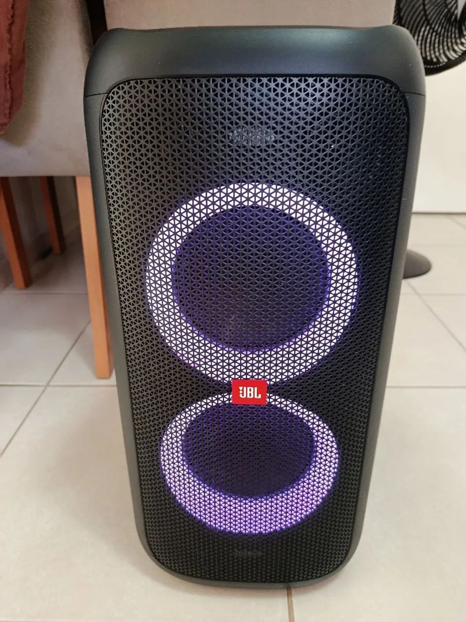 JBL partybox 100 