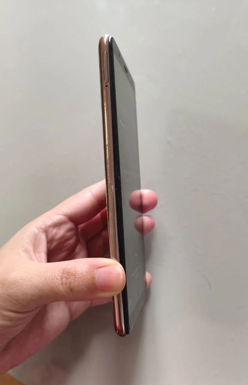 Samsung Galaxy A7 2018 - 64GB - Com caixa original - Foto 4