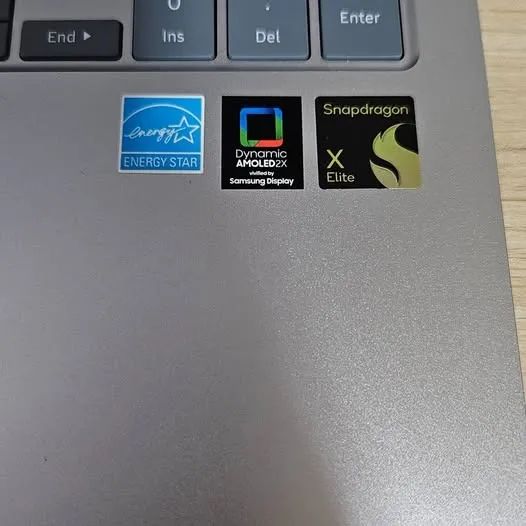 Galaxy Book 4 Edge | 16 polegadas | 16 gb RAM | 512 gb SSD | X Elite | Tela Amoled Touch - Foto 4