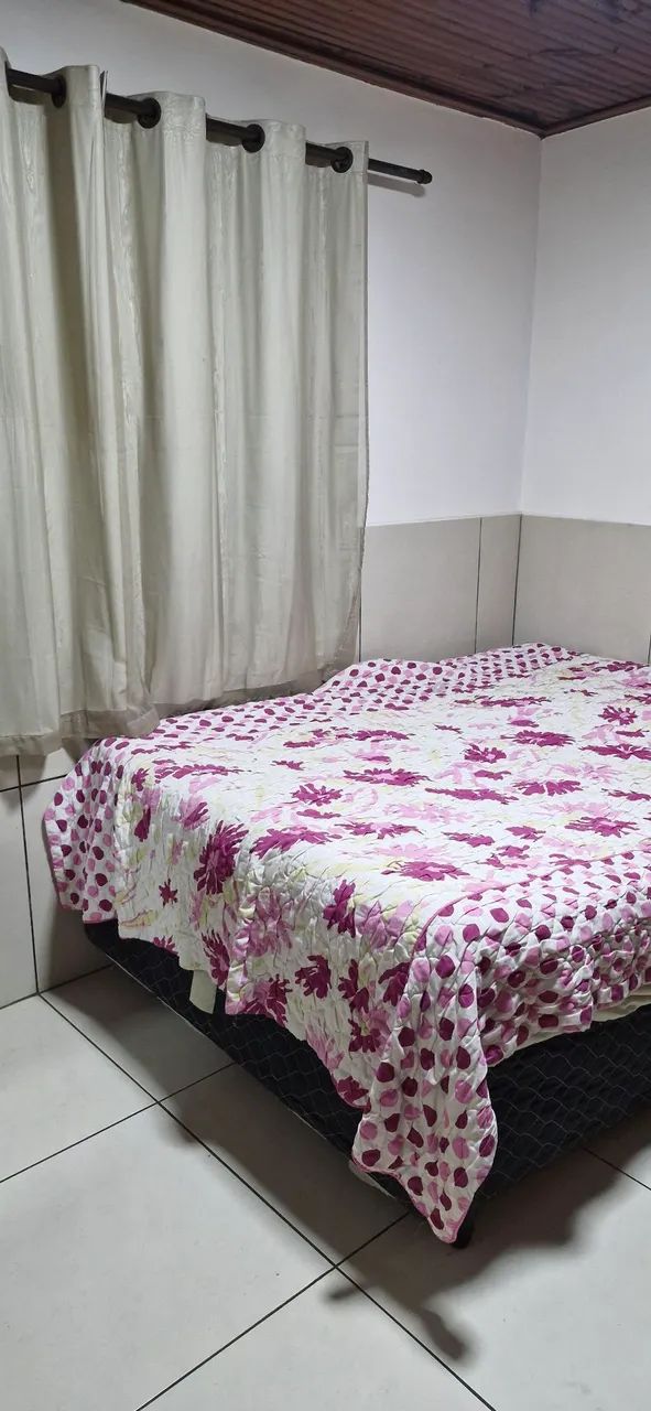 Aluguel de Quarto na Av.136 Jamel Cecília.