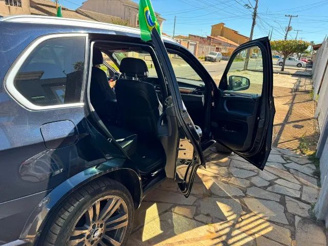 BMW X5 2011