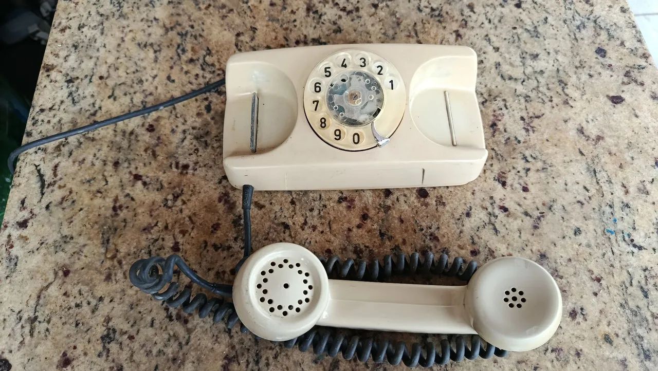 Telefone antigo 1 - Foto 2
