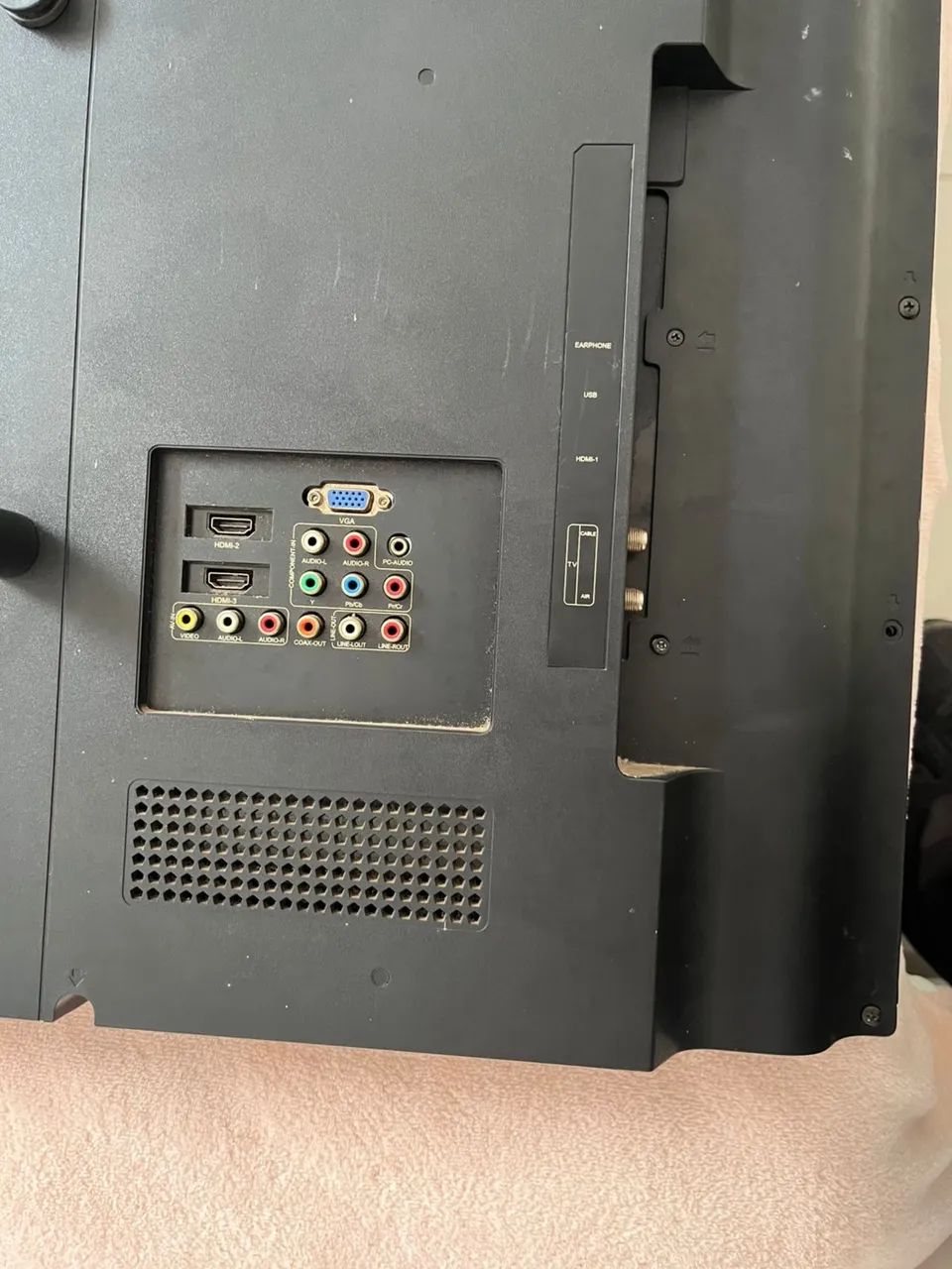 Tv AOC 42 polegadas com problema - Foto 5