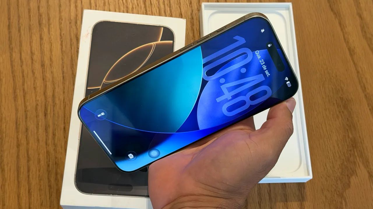 iPhone 16 Pro Max 256Gb Natural Titanium | Impecável + caixa - Foto 2
