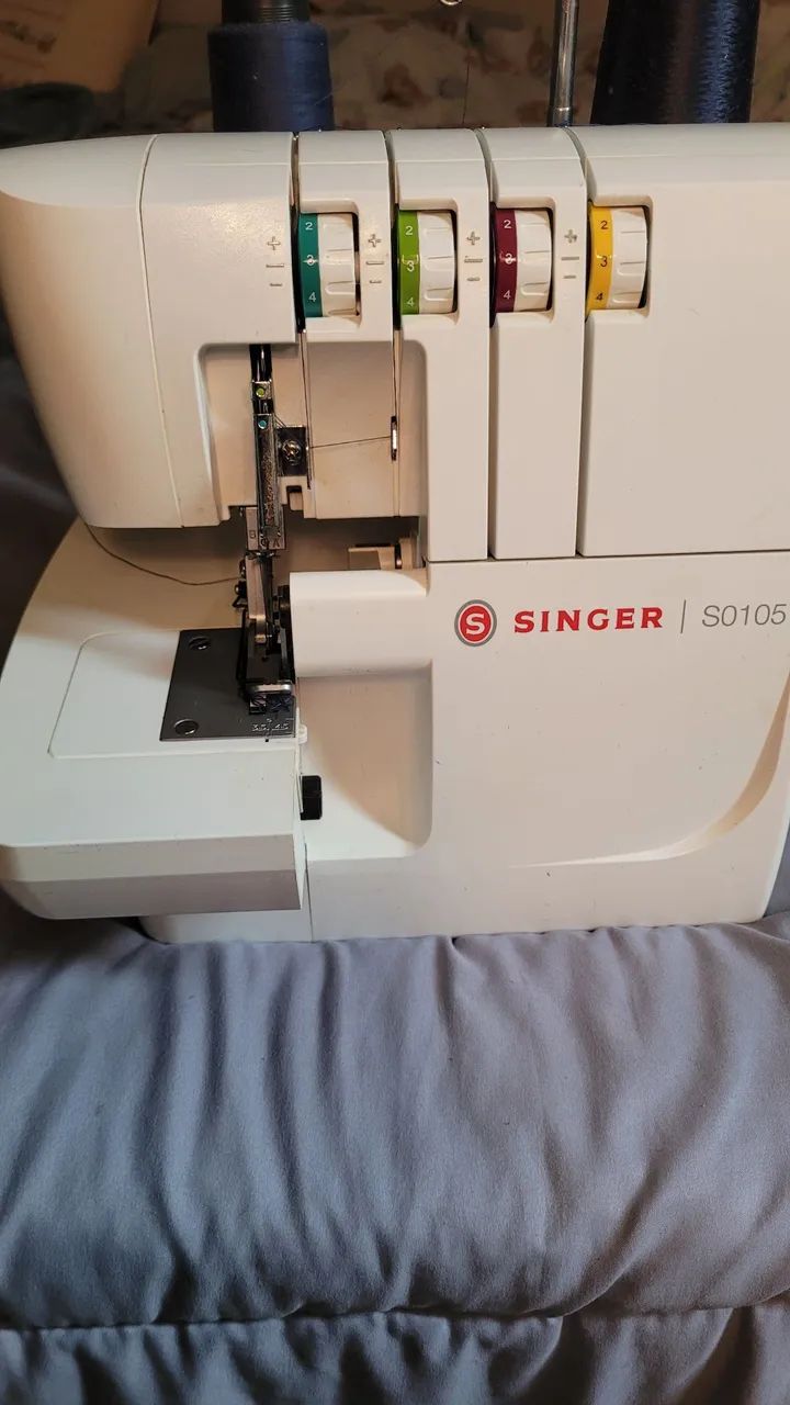 Maquina overlock