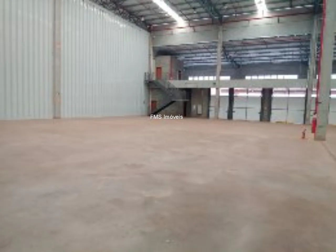 Galpão Comercial em Cajamar-SP, com 4.350m² de Área. - Foto 3