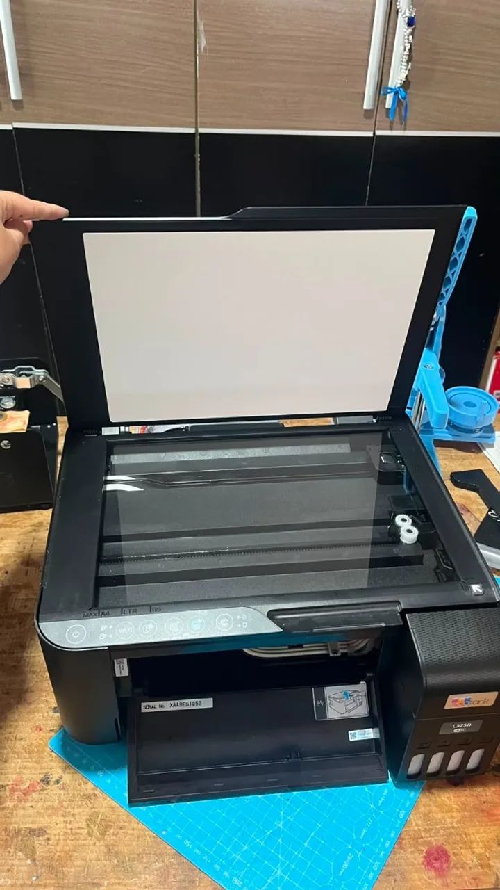 Impressora Epson l3250  usada para retirada de peças 