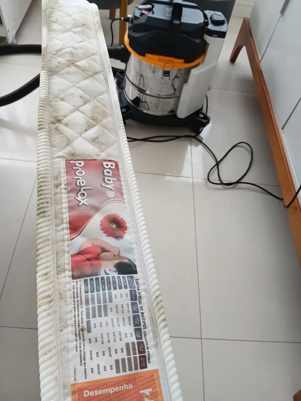 Limpeza estofados - Foto 4