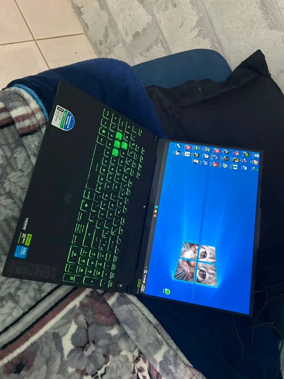 Notebook Asus F16 - Foto 2