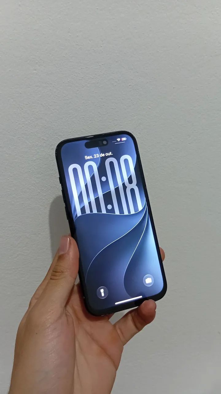 iPhone 15 86% - Foto 2