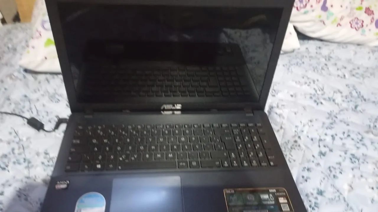 Notebook Asus - Foto 3