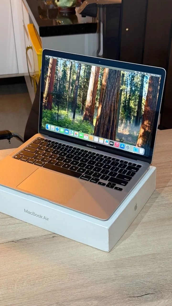 MacBook Air 2020 | 8GB Ram | 256GB SSD | Silver - Loja física! Com