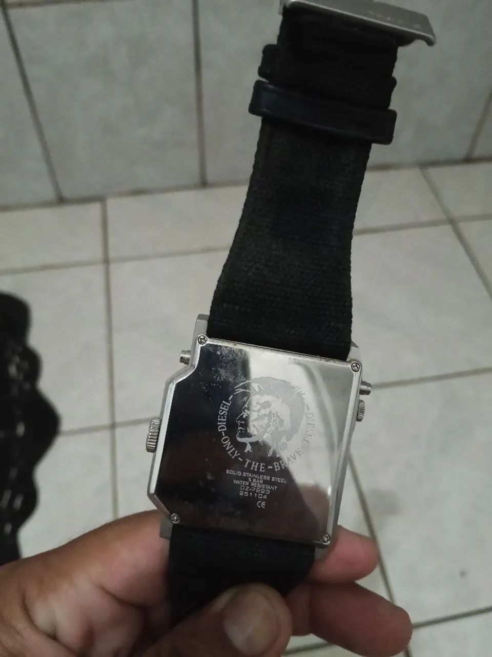 Rel ógio Diesel modelo DZ7223 - Foto 2