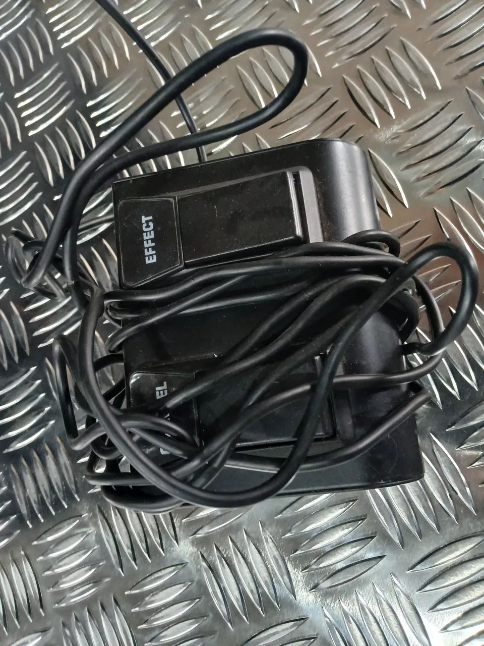 Cubo behringer  - Foto 2