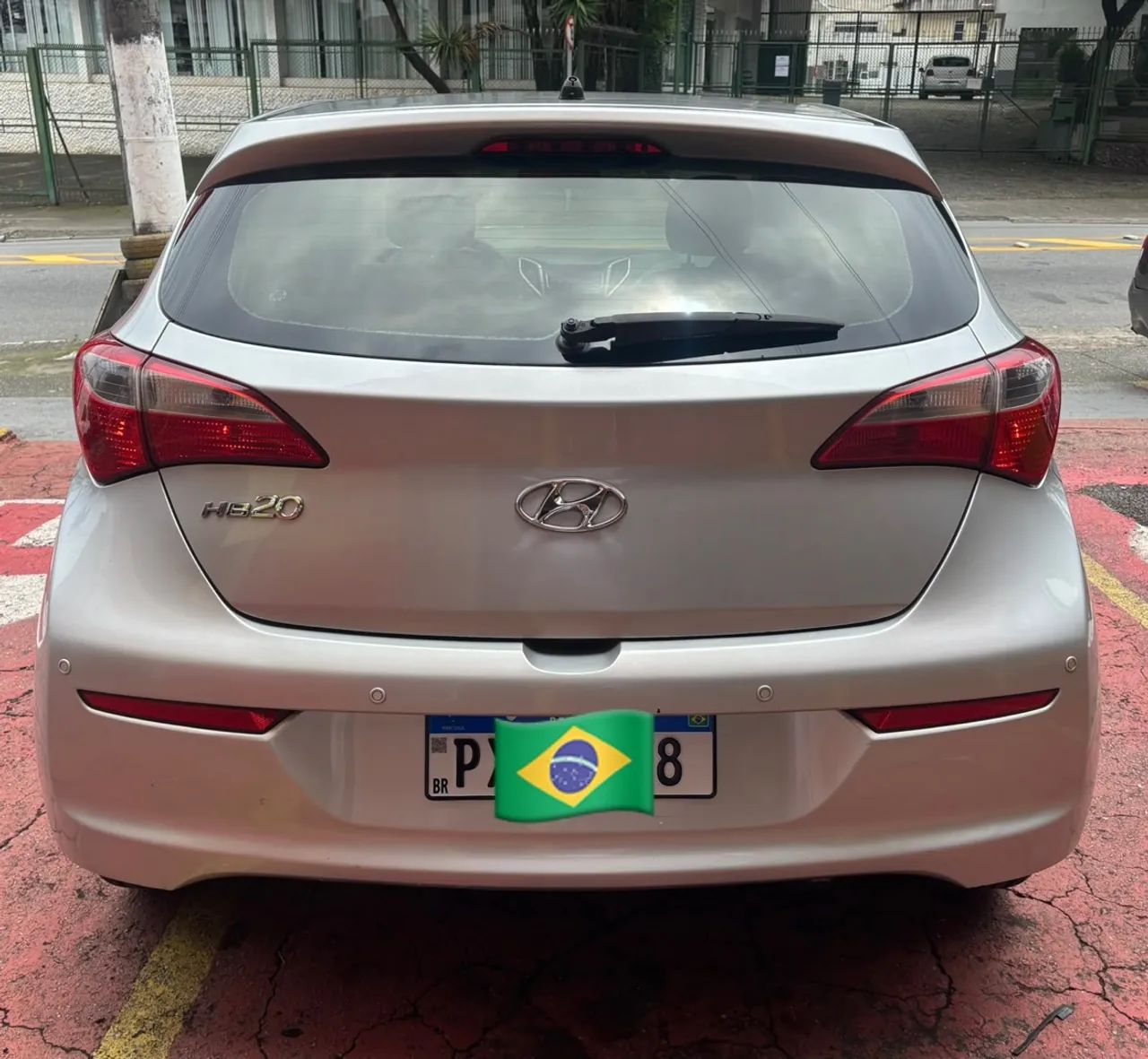 Hyundai HB20 Comf./C.Plus/C.Style 1.0 Flex 12V, foto 4 de 11