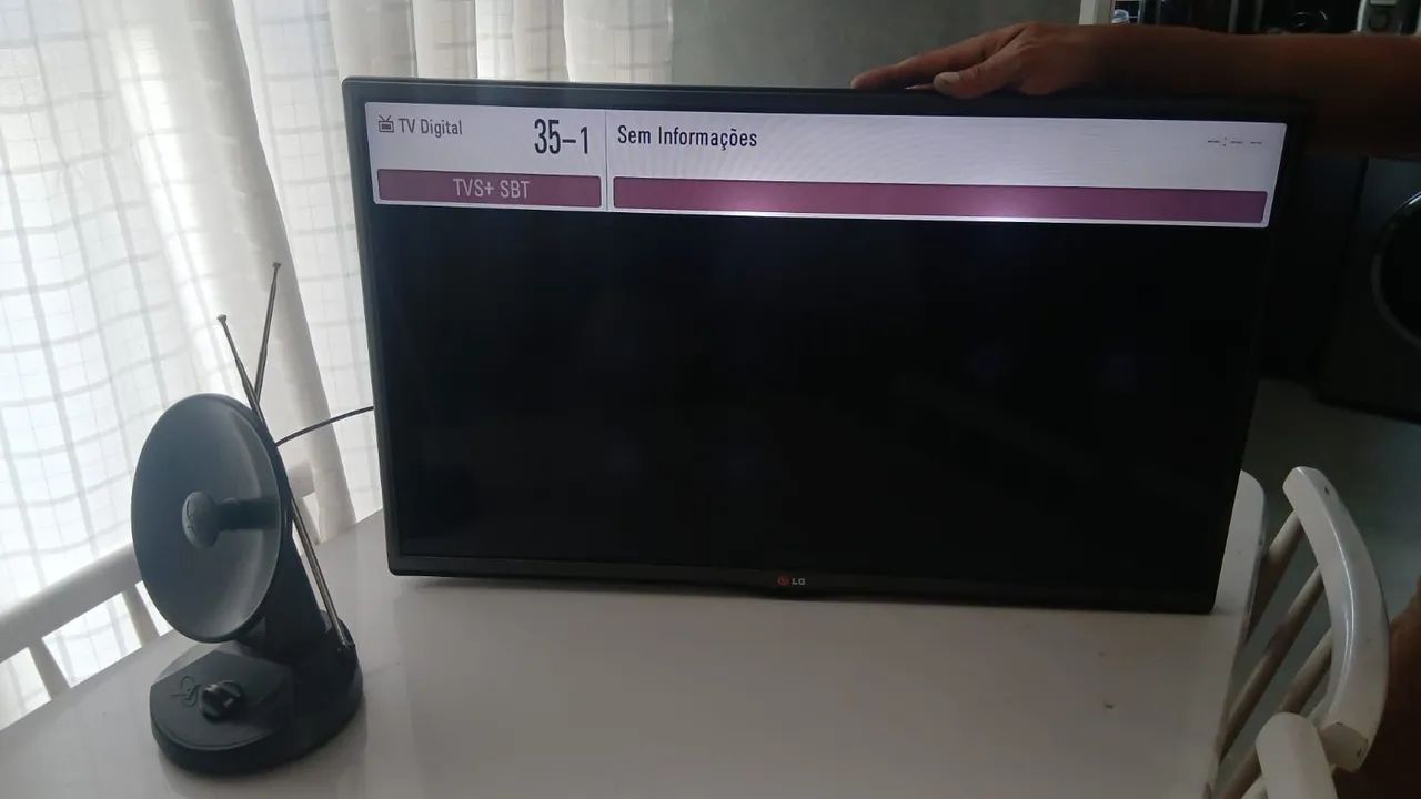 Vendo tv 32 polegadas nao e smart