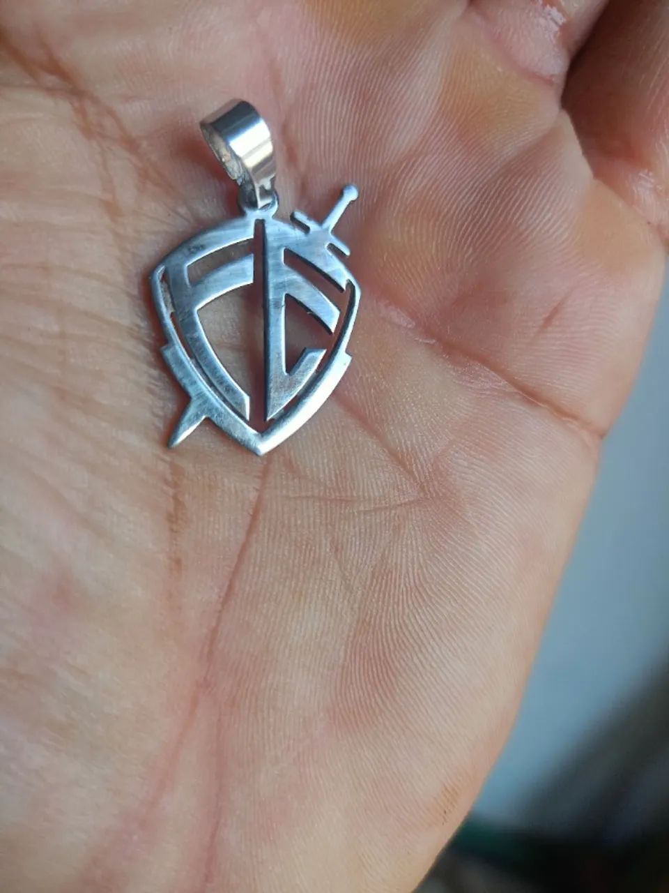 Pingente Fé em inox