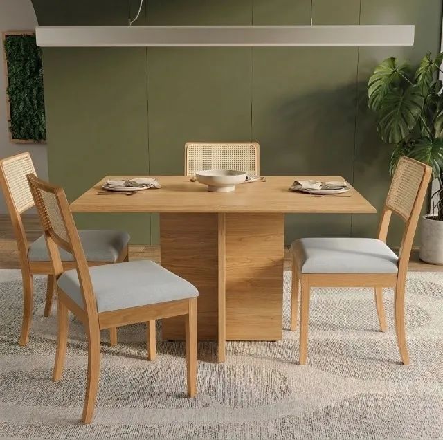 Conjunto Belluno 120 com 4 Cadeiras