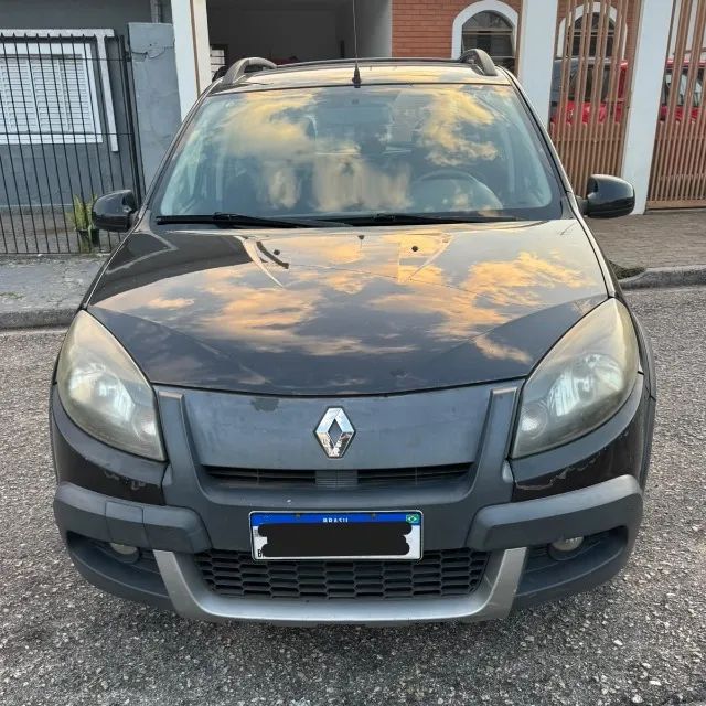 Renault Sandero Stepway Hi-Flex 1.6 16V 5p Aut., foto 2 de 13